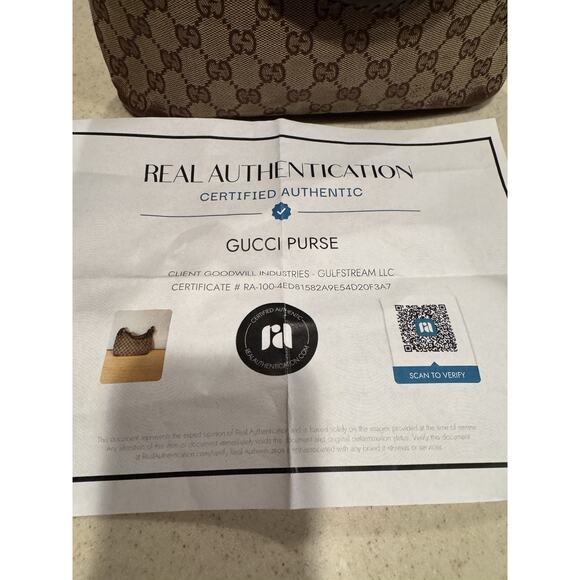 Gucci GG canvas hobo shoulder bag in brown with leather trim - Picture 2 of 15